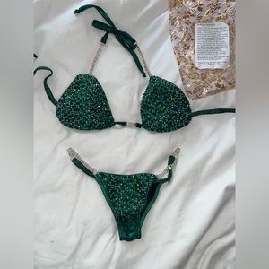RavishSands Bodybuilding Bikini for Bikini Competitors #CompetitionSuit